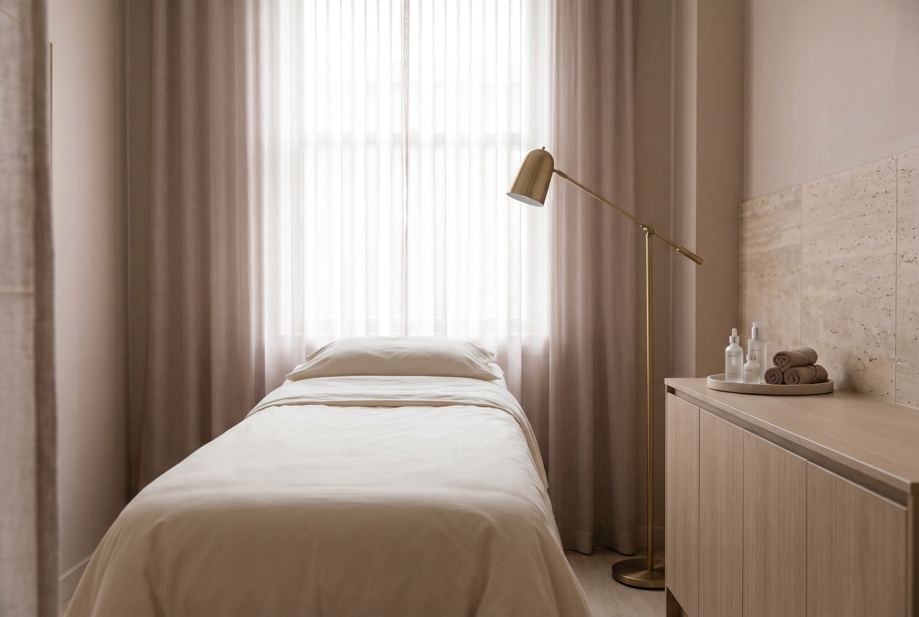 Treatment room at Miss DM Clinic